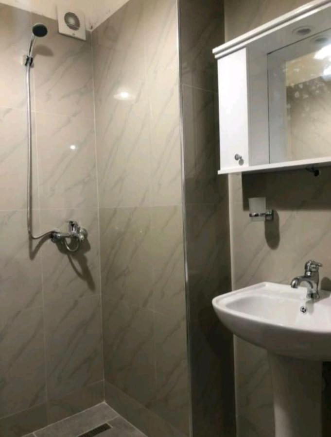 Miziriguesthouse Гірокастра Екстер'єр фото