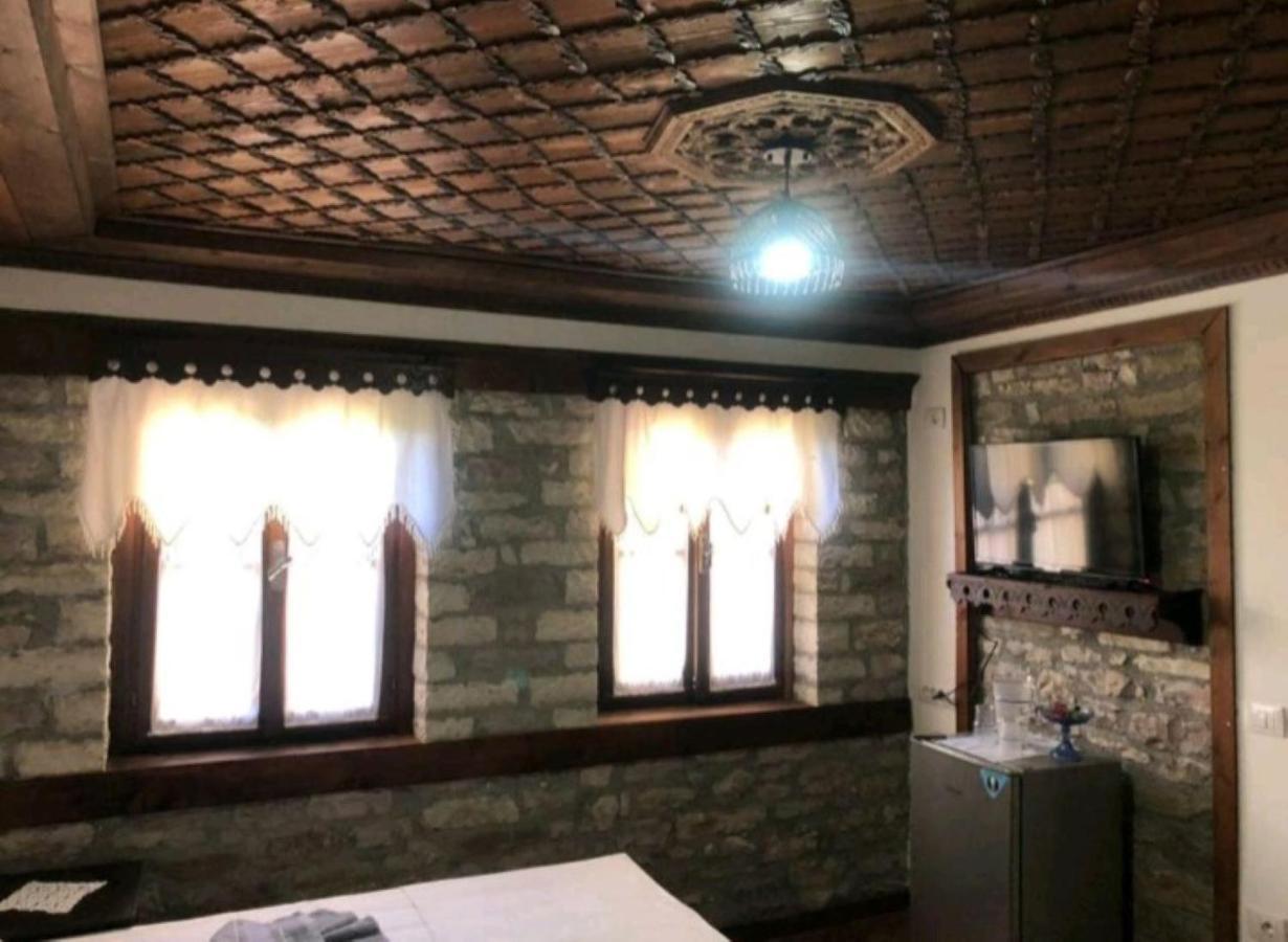 Miziriguesthouse Гірокастра Екстер'єр фото